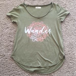 Hollister “wander” v neck tee